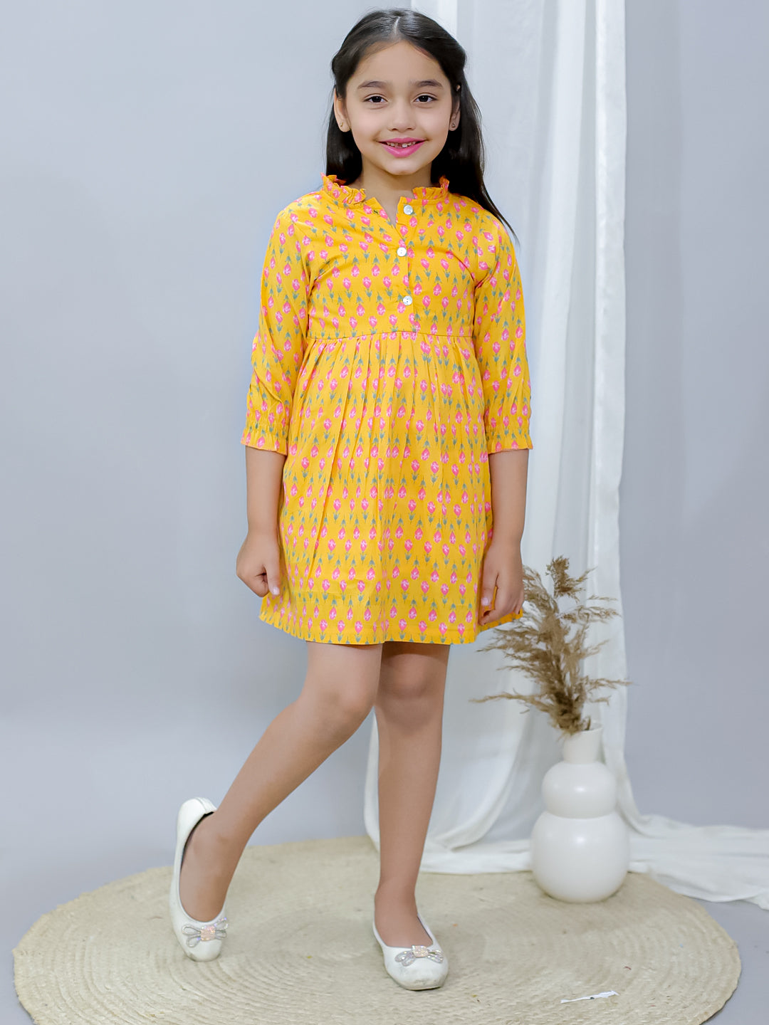 Girls Smocked Dress-Yellow